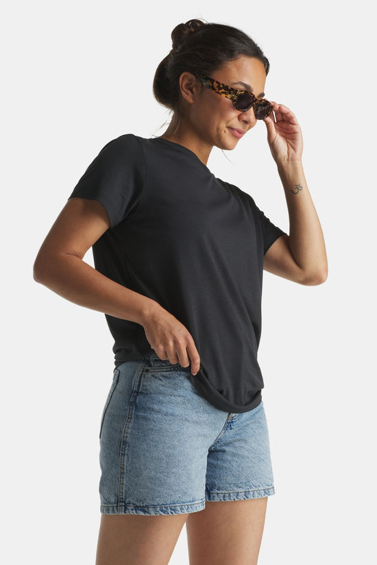 Ayacucho Essential Tee Dames black
