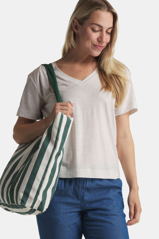 icebreaker Merino 150 Tech Lite V-Neck Tee Ecru