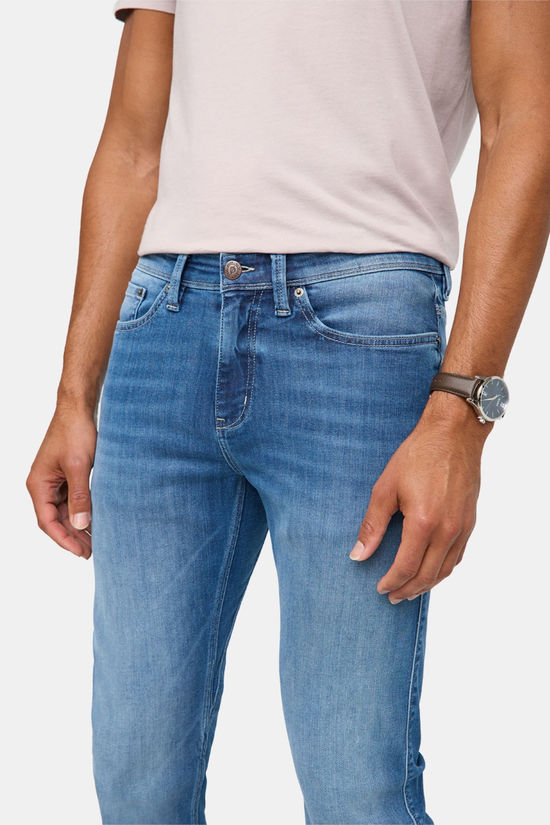 Duer Performance Denim Slim Jeans Denim / Jeans
