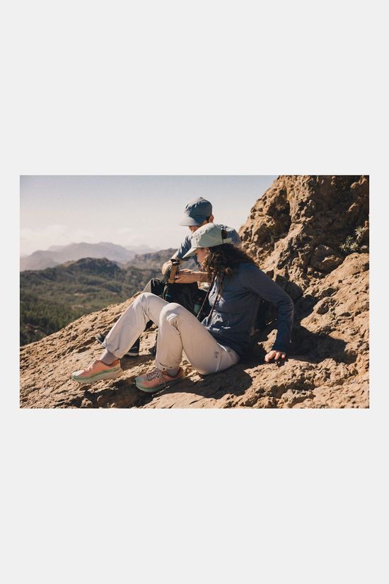 Ayacucho Mountain Waterproof Pet Jade