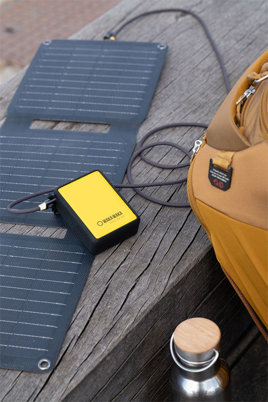 WakaWaka Power 20 Powerbank mid yellow/black