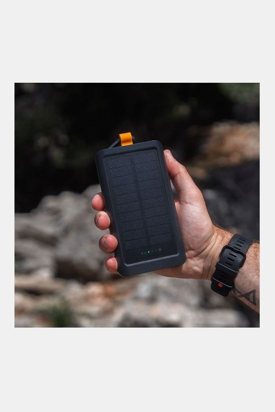 Xtorm 20W Go2 Solar Power Bank 10.000 + Light Oplader dark grey/black