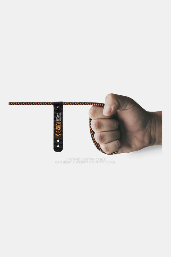 Xtorm Xtreme USB-C to Lightning cable (1,5m) Black/Orange