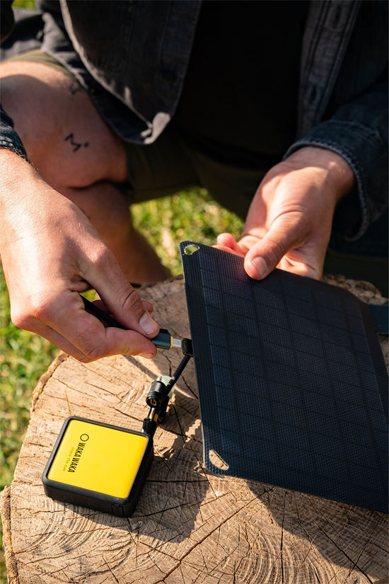 WakaWaka Connect Pro Multiplug USB Kabel black/mid yellow