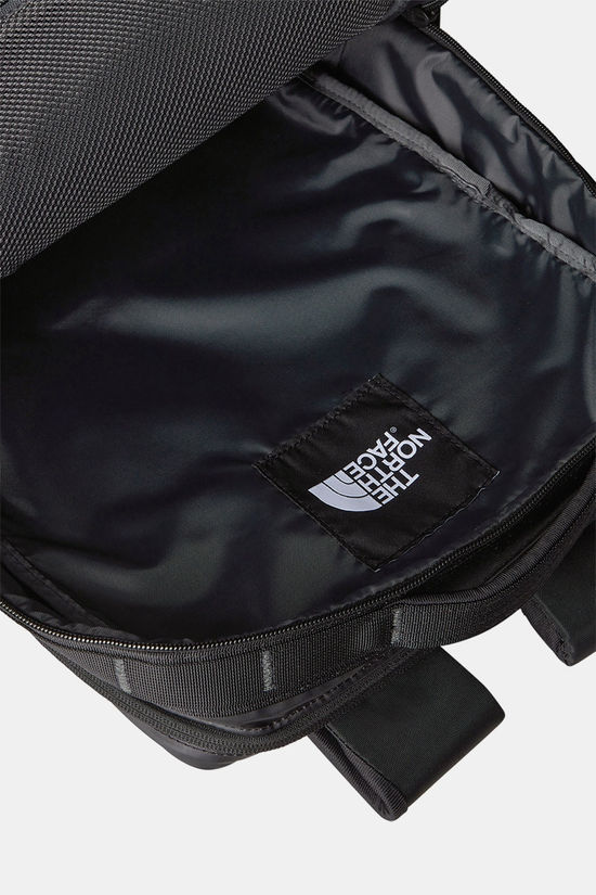 The North Face Base Camp Voyager Rugzak black