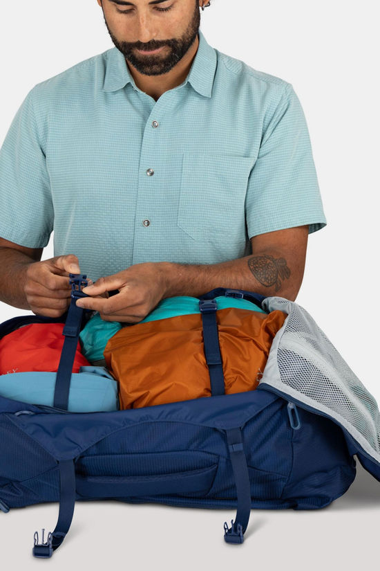 Osprey Farpoint 40  Travel Pack dark blue
