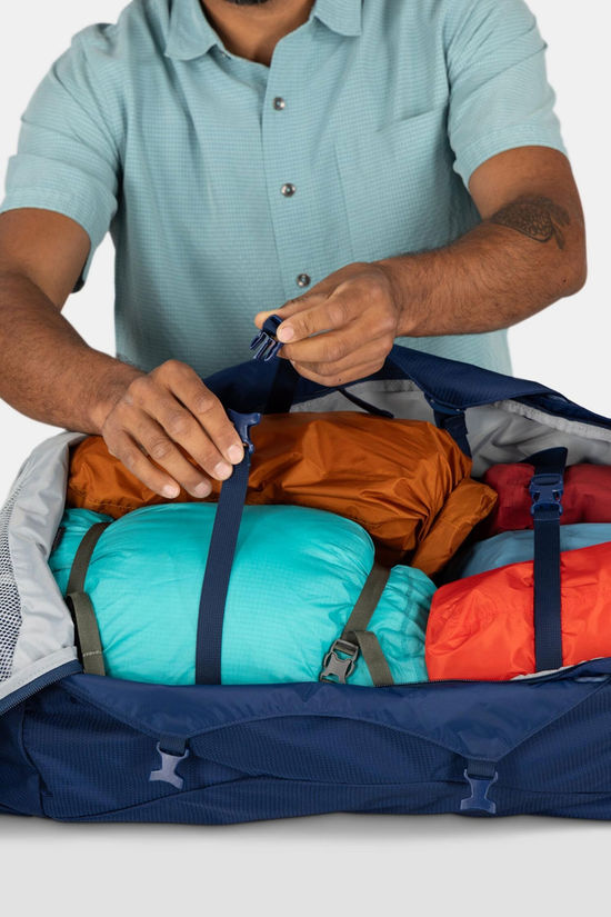 Osprey Farpoint 70 Travel Pack dark blue