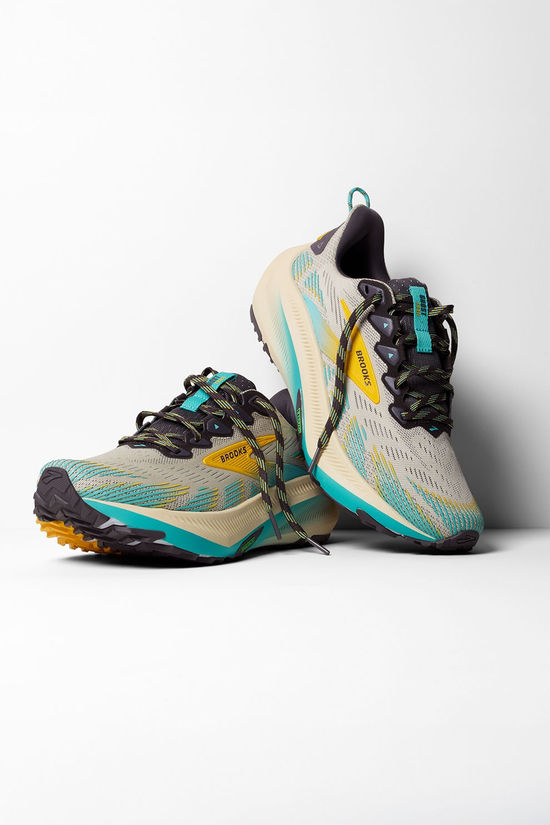 Brooks Ghost Trail Schoen light blue