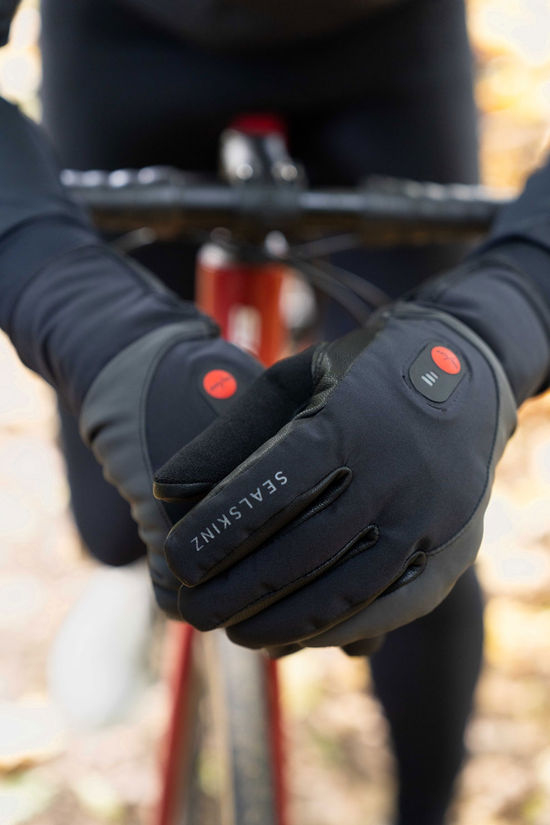 Sealskinz Seal Upwell - Waterproof Heated Fietshandschoen black