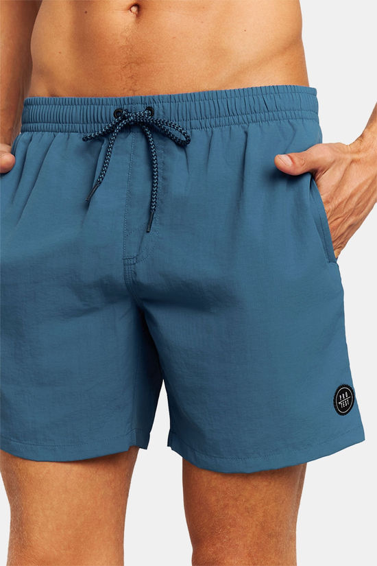 Protest Faster Beachshort Airforces