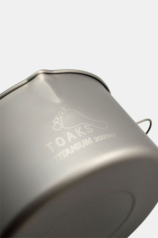 TOAKS Pot With Bail Handle 2L  -